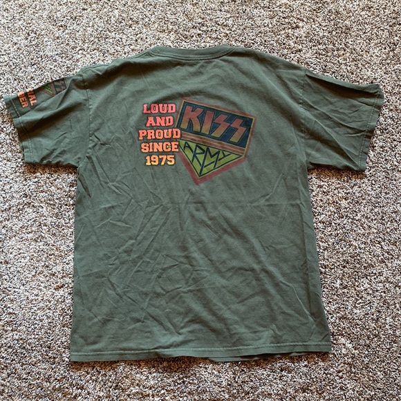 Vintage Kiss band tee - Picture 3 of 3